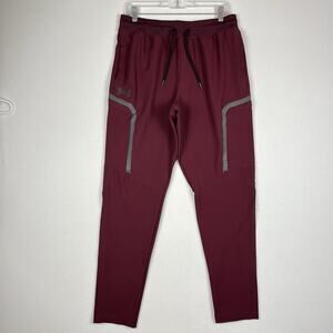 Under Armour Unstoppable Cargo pants Size L Maroon